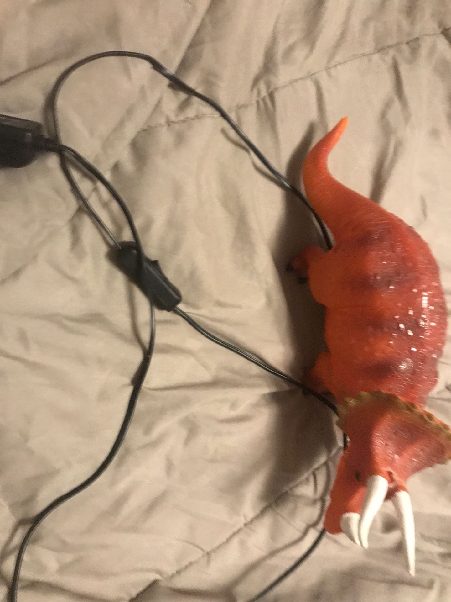Lámpara de dinosaurio 🦖
