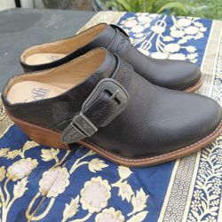 Söfft Adara black leather Mules - SIZE 7.5  Womens