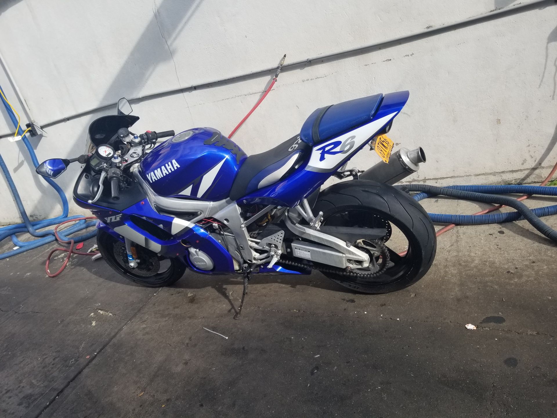 2000 R6