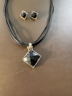Park Lane Black Stone Pendant Necklace and Earring Set