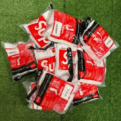 Supreme x Hanes Cushion Crew Socks – 4 Pairs – Size 6–12