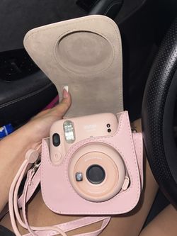 Polaroid instax mini 11 pink