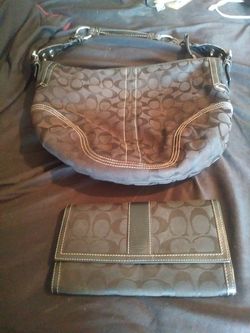 Black coach purse and matching wallet