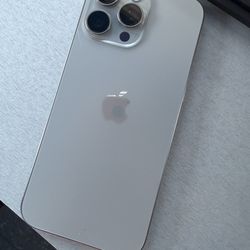 iPhone 16 Pro Max 256GB *Unlocked*