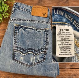 Men’s lo rise boot cut American Eagle 29x30 jeans
