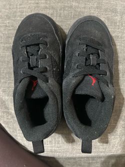Boy shoes