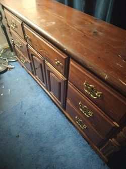 Dresser