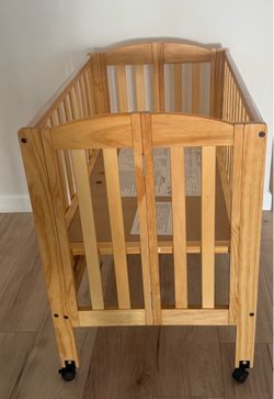 Foldable Crib