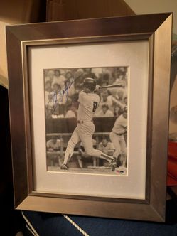 Carl "Yaz" Yastrzemski signed framed photo