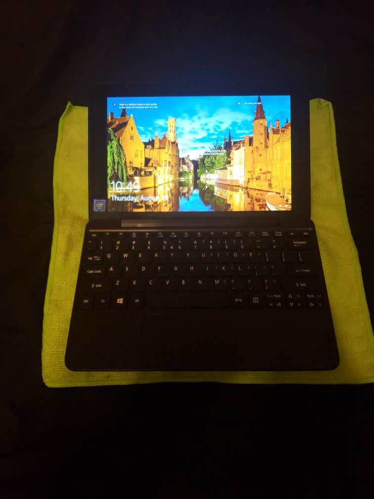 2 In 1 Laptop/tablet Acer