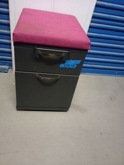 Metal file cabinet $ 55