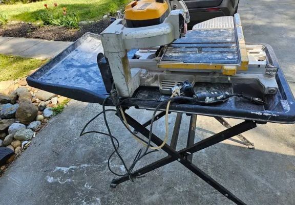 DeWalt Wet-Tile-Cutter