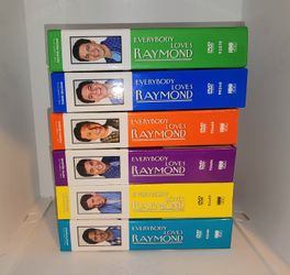 lot of Everybody Loves Raymond DVD seasons 2,3,4,5,6,7