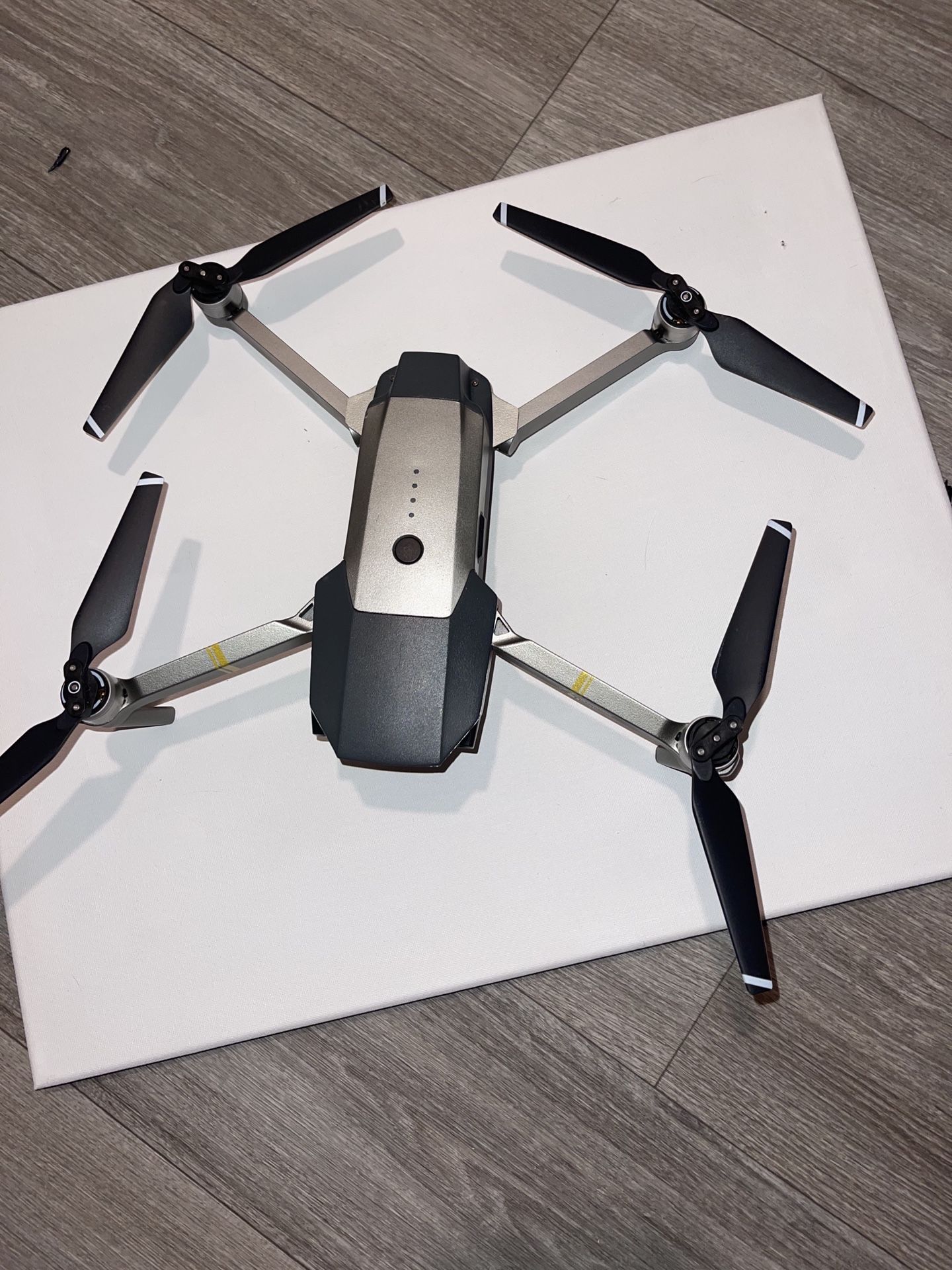 Dji Mavic Pro Flys Perfect, 3 Extra Batteries