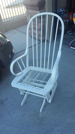 Rocking chair