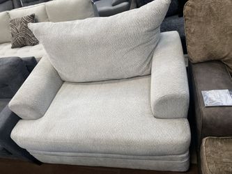 White Fabric Single Chair