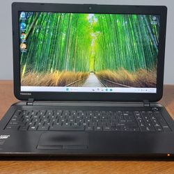 Toshiba Laptop – AMD E1-2100 APU..READ DISCRETION(USED NOT FOR GAMING )