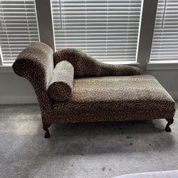Chaise lounge sofa