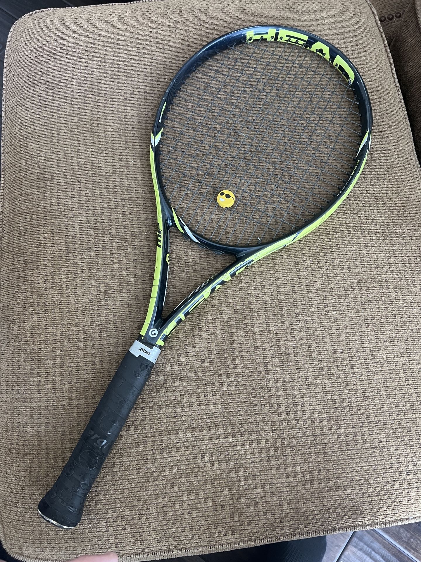 Head Extreme MP Tennis Racket