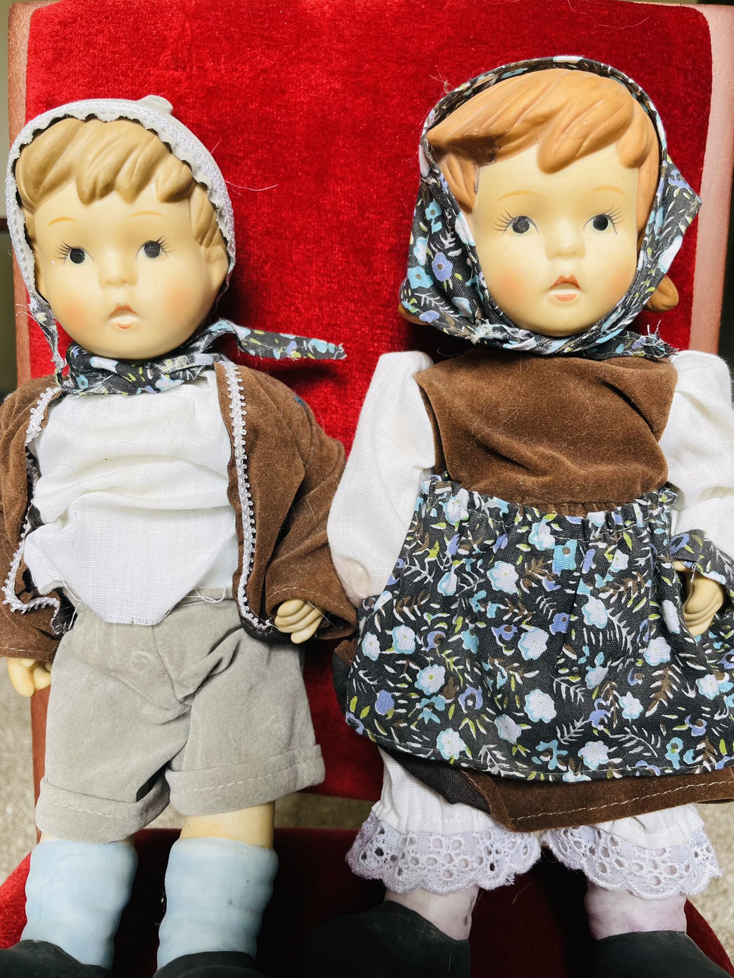 Antique Oumlet HANSEL & GRETEL Bisque Porcelain Dolls