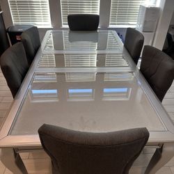 6 Chair Dinning Room Table And Chairs.