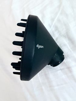 Dyson airwrap hair diffuser
