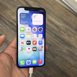 Unlocked iPhone 12 black 64GB fair working shape