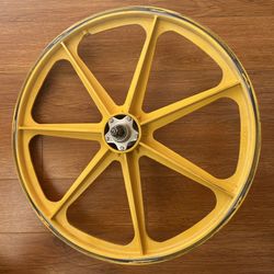 VINTAGE 80’s Skyway Tuff Wheel 24” BMX Mag 7 Spoke