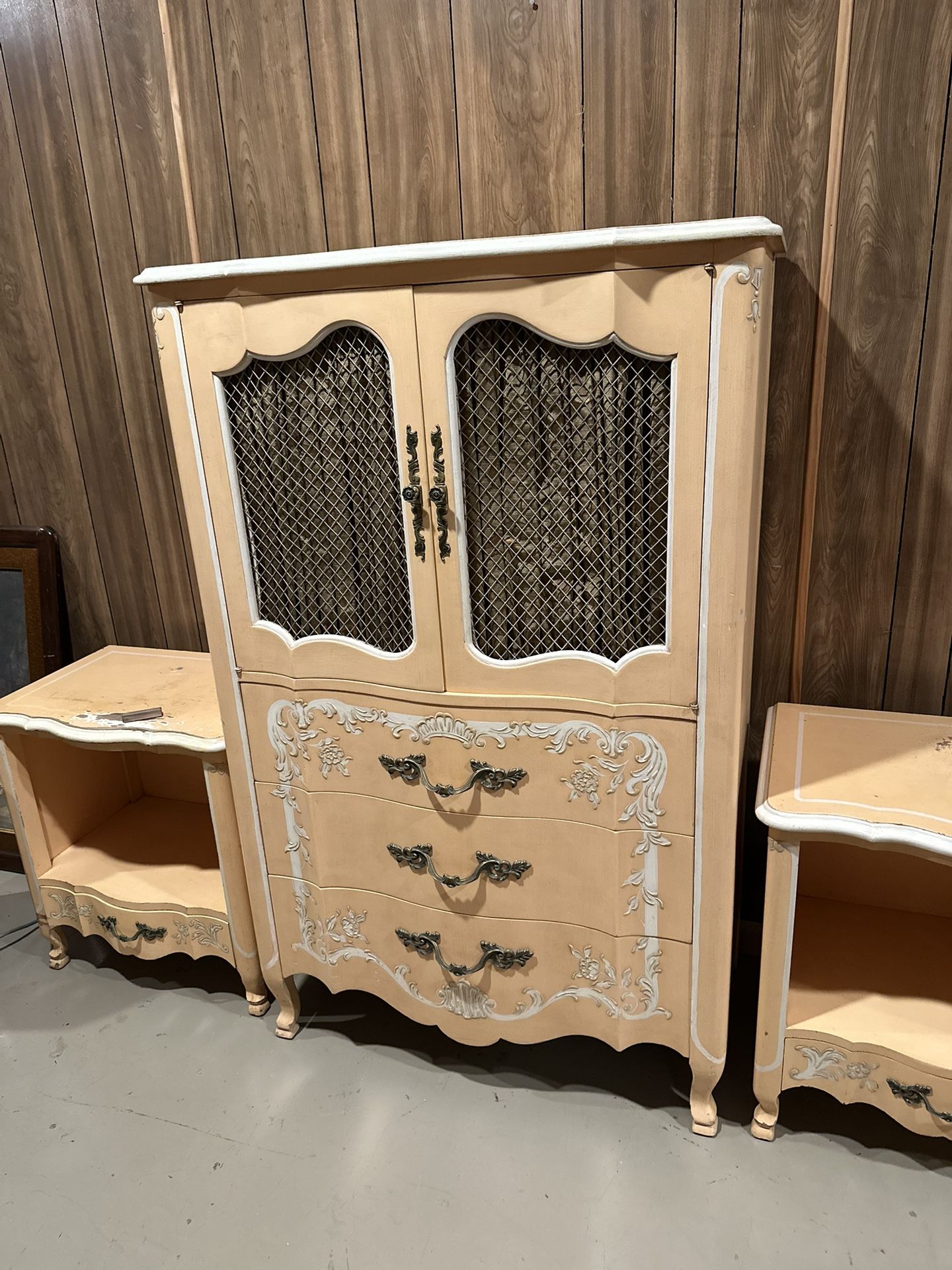 John Widdicomb Louis XV Style bedroom suit