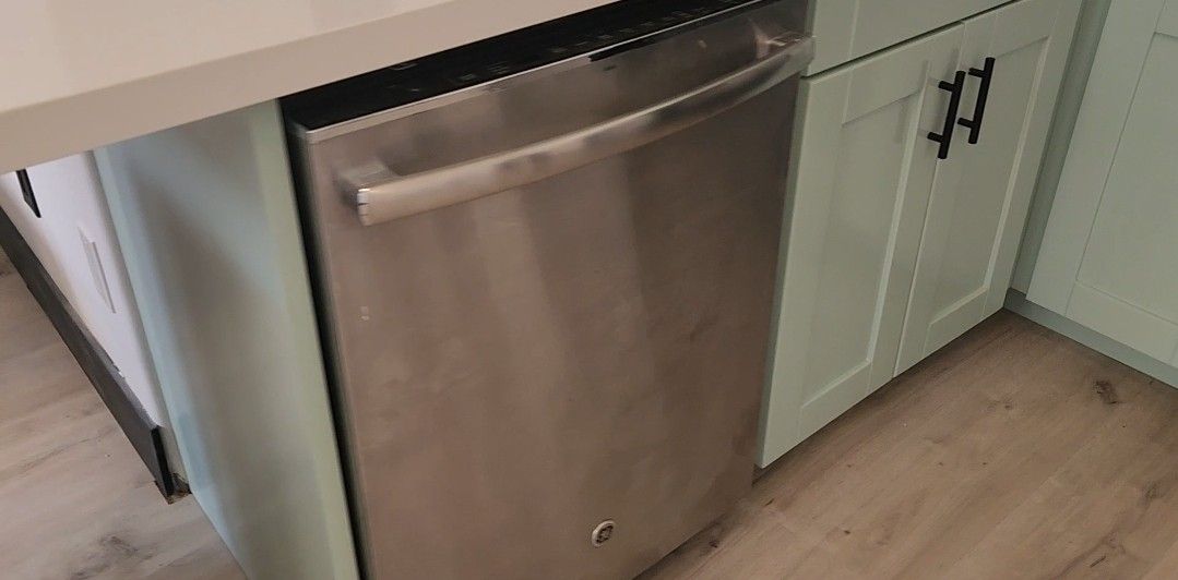 GE Dishwasher - $199 (Make An Offer)