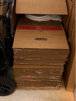 Moving boxes 30+ $25 bundle [Aventura]
