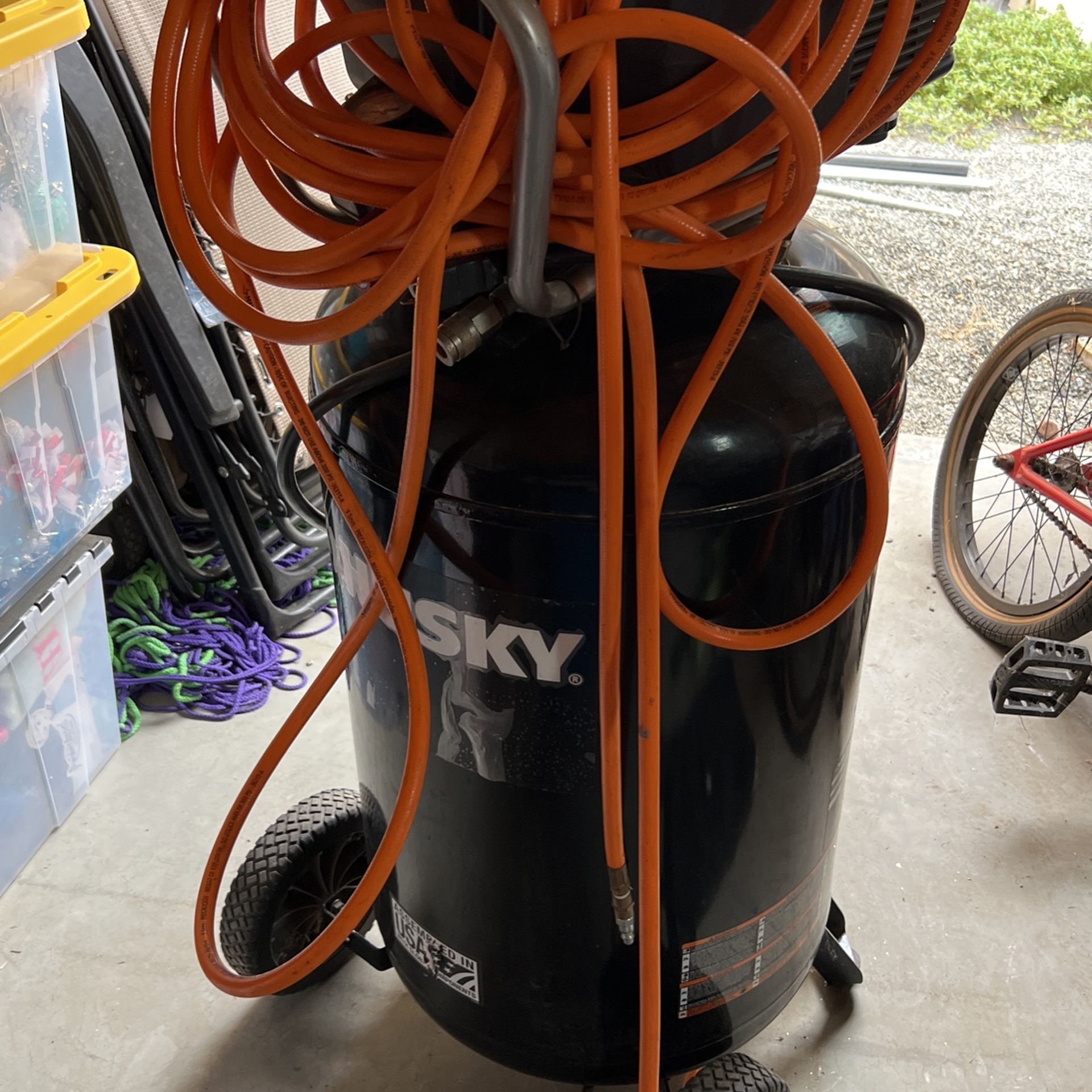 Husky 33 gal Air compressor for Sale in Montclair, CA OfferUp