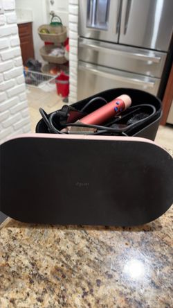 Dyson Airwrap Styler with Case