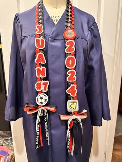 Custom Graduations Leis