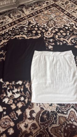 Black & white ribbed skirt