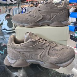 Axel Arigato Eris Tan