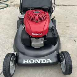 Lawn Mower Honda 