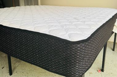 Ashley Furniture Industries King size mattress in perfect condition