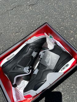 Jordan 4