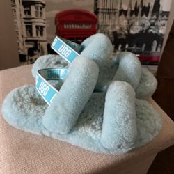 Sandalias UGG Size 4