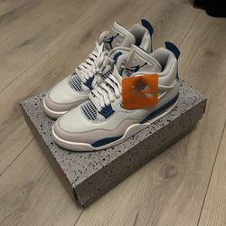 Jordan 4 Retro Military Blue