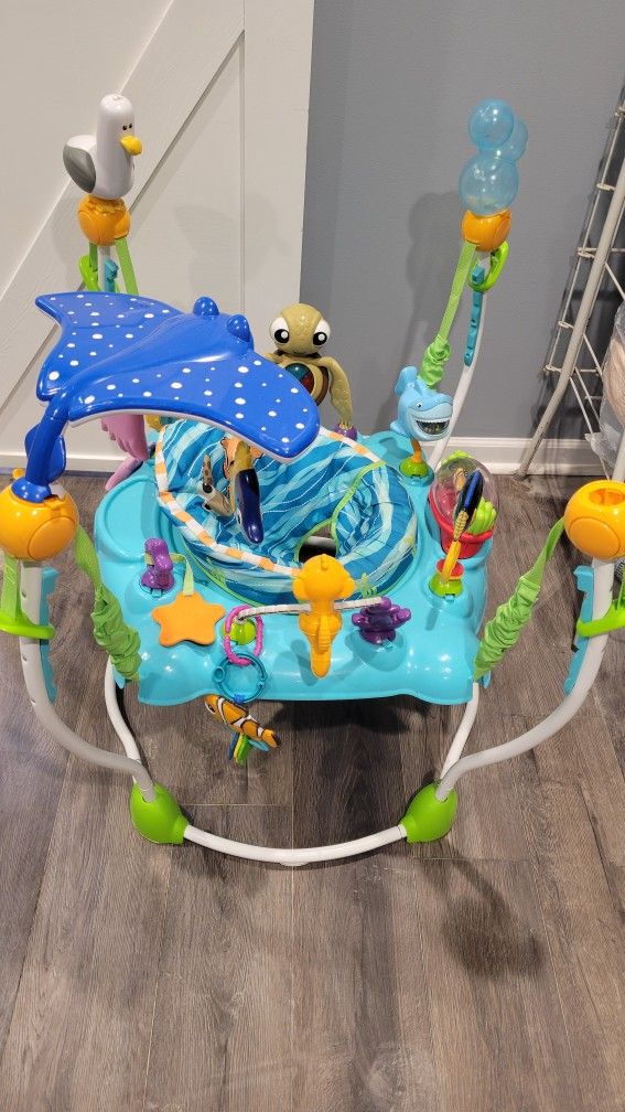 Finding Nemo Bouncer & Activity Play Mat