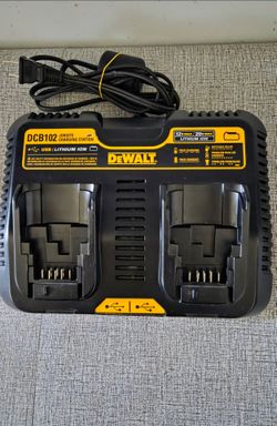 DEWALT DCB102 Dual Charging Station