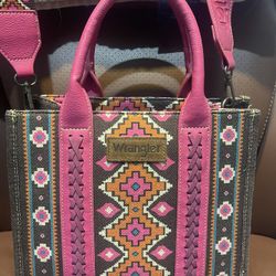 Wrangler Purse 