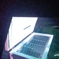 Great Condition Deep Fridge 