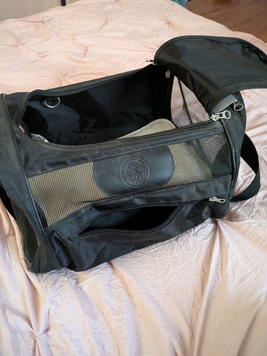 Pet Carrier