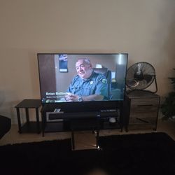 Onn 65 Inch Roku Tv