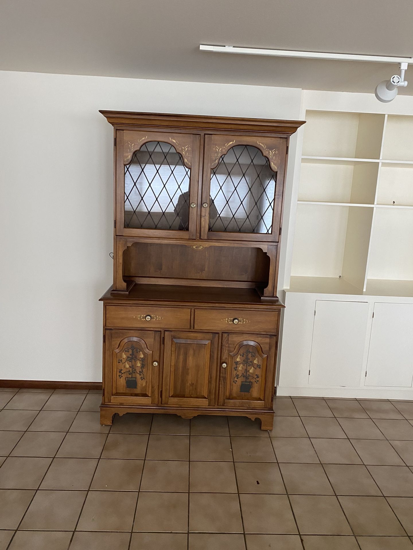 Hitchcock Vintage Display Hutch(buffet)..