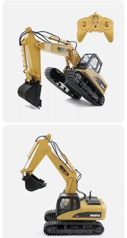 Excavator For Sale New In Sealed Box Isn’t Metal Is A Plastic But Good And Quality  Thumbnail