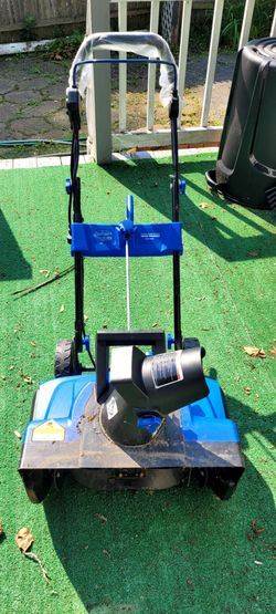 Snow Joe electric snow thrower